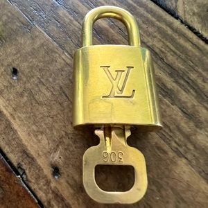 306 Louis Vuitton brass lock and key